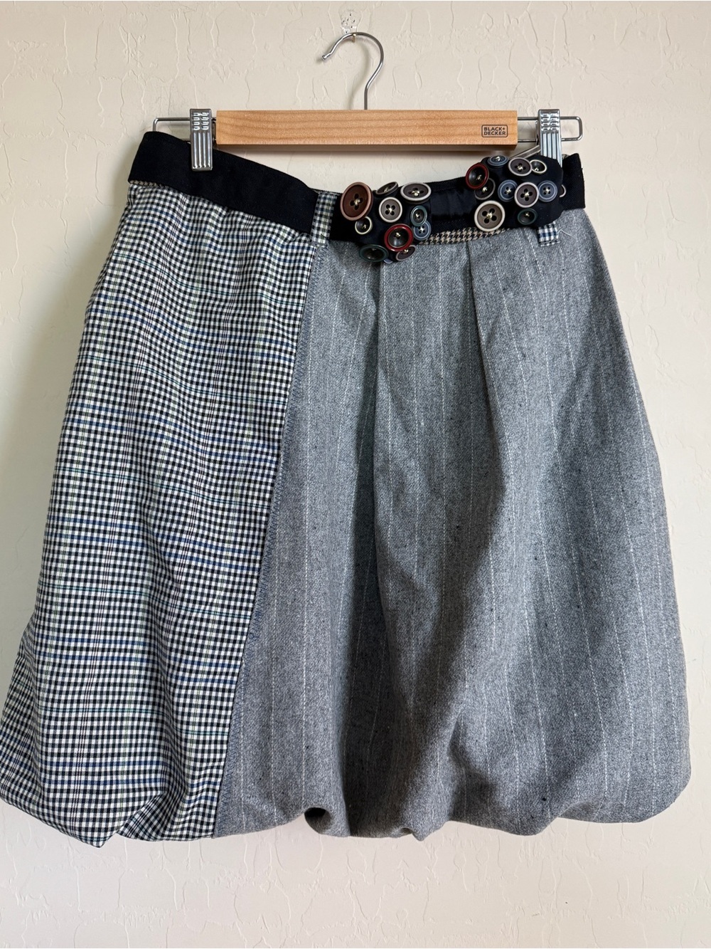 Desigual Gray and Black A-Line Button-Embellished Skirt Embroidered Beaded XS